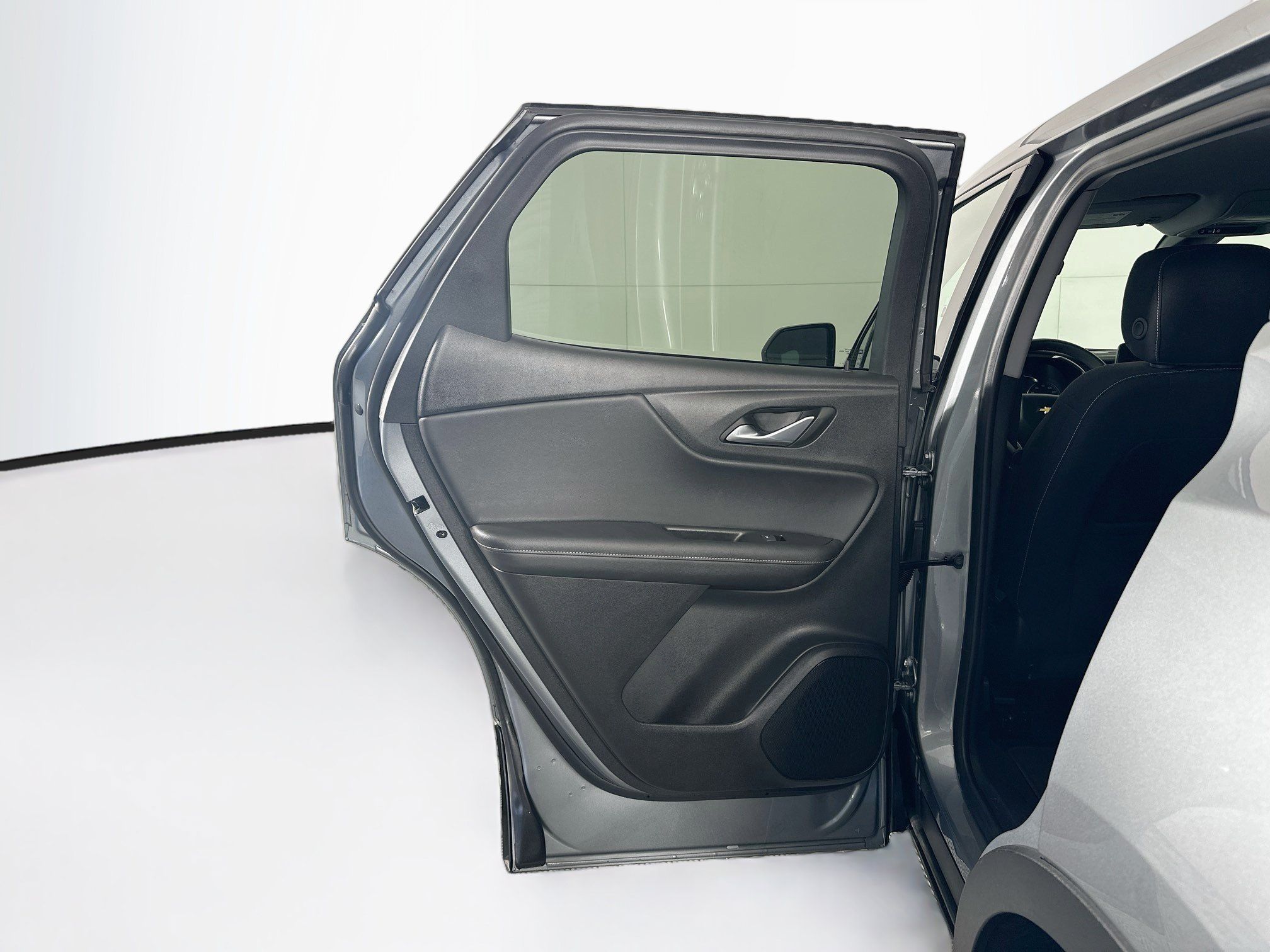 Used 2026 Chevrolet Blazer LT FWD image 26