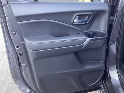 Used 2023 Honda Ridgeline RTL-E image 18