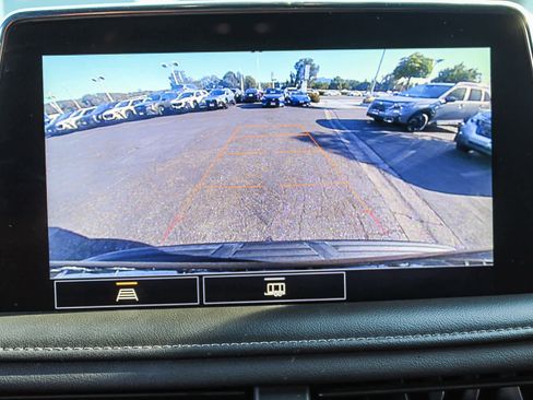 Used 2021 Chevrolet Tahoe Z71 image 20