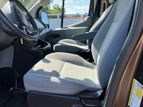Used 2016 Ford Transit 350 XL RWD image 10