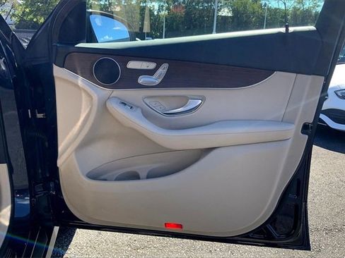 Certified 2021 Mercedes-Benz GLC 300 4MATIC image 19