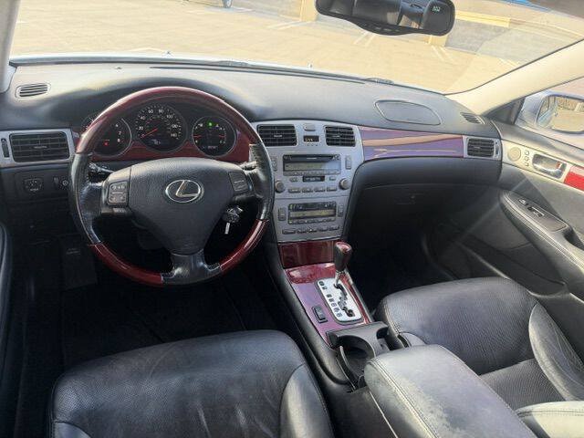 Used 2006 Lexus ES 330 w/ Preferred Accessory Pkg FWD image 9