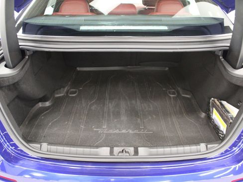 Used 2022 Maserati Ghibli Modena Q4 image 8