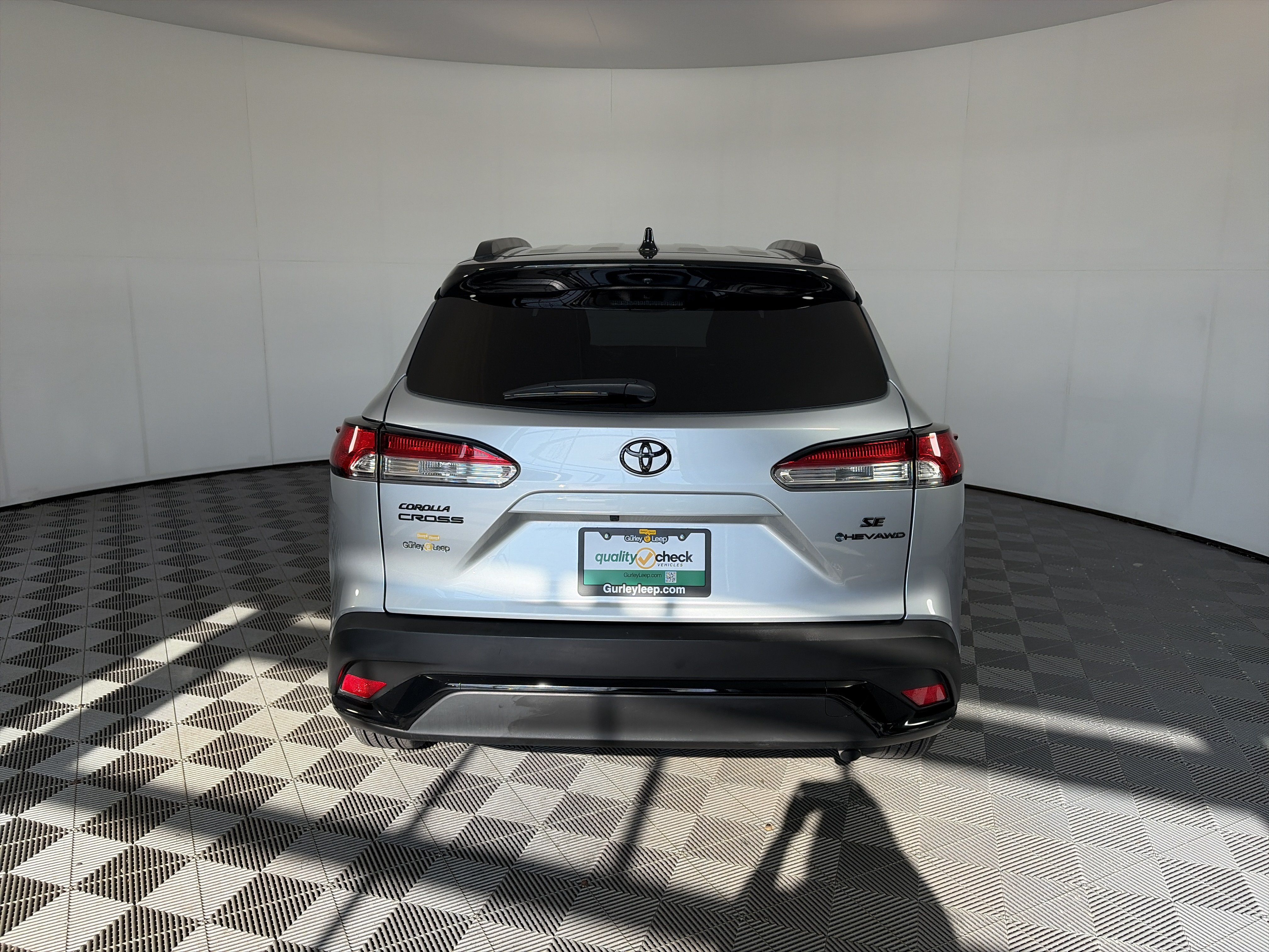 Used 2025 Toyota Corolla Cross AWD Hybrid image 9