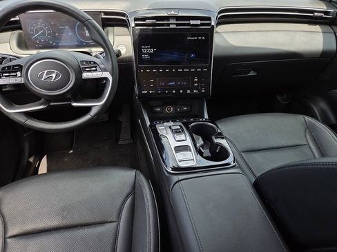 Certified 2024 Hyundai Tucson Limited AWD/4WD image 8