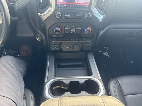 Used 2020 Chevrolet Silverado 1500 LT Trail Boss image 42