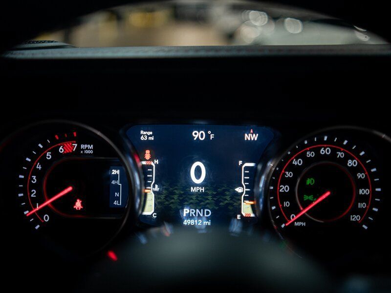 Used 2020 Jeep Wrangler Unlimited Rubicon w/ Quick Order Package 28Y Recon AWD/4WD image 35