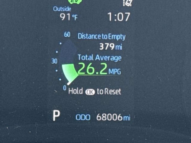 Used 2024 Toyota Sienna XLE FWD image 15