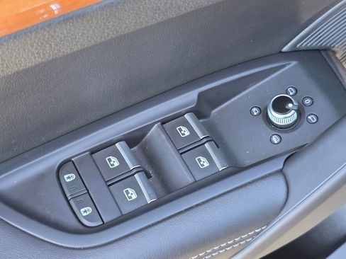 Used 2023 Audi Q5 2.0T Prestige image 21