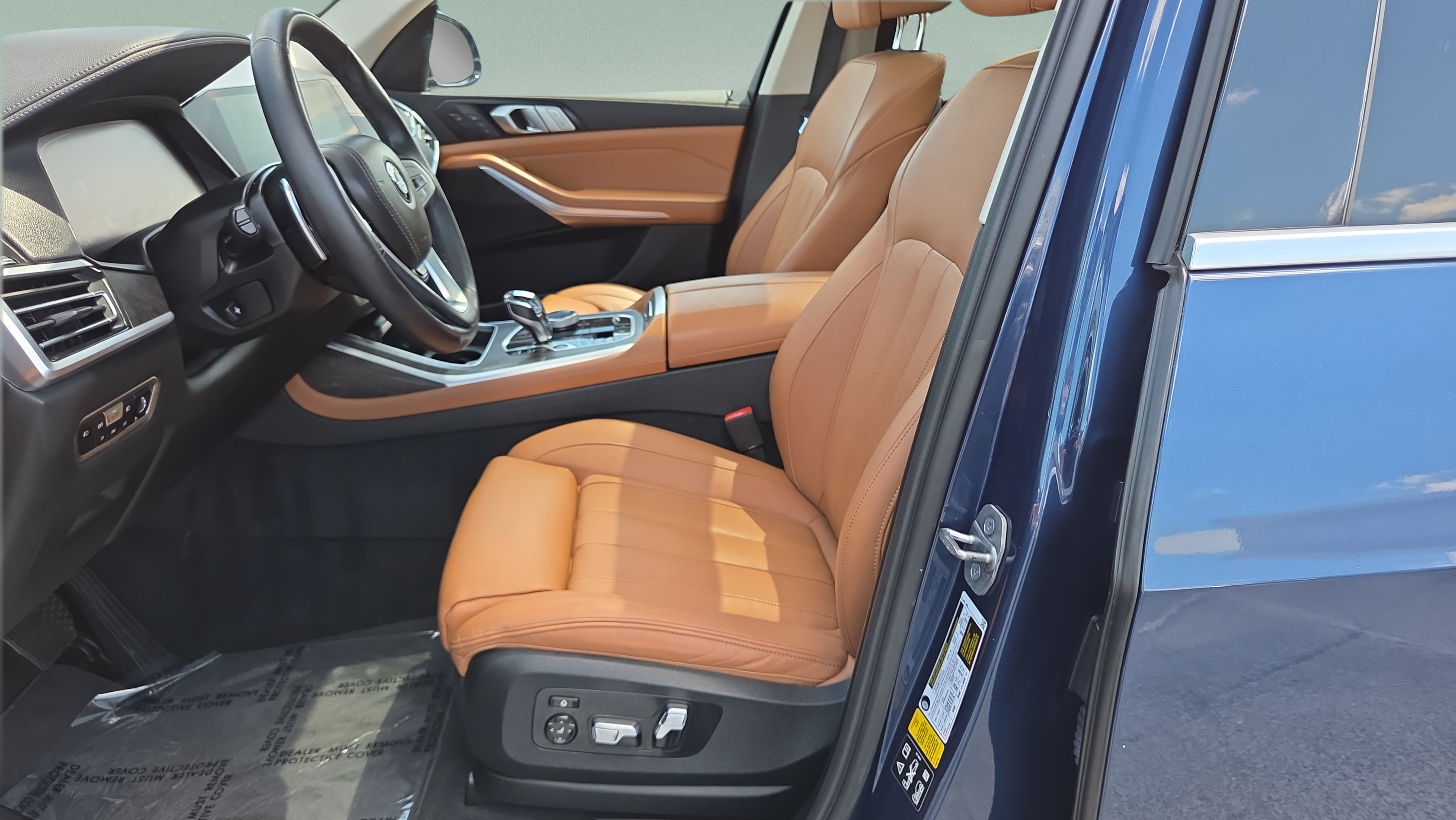 Used 2022 BMW X7 xDrive40i w/ Executive Package AWD/4WD image 9