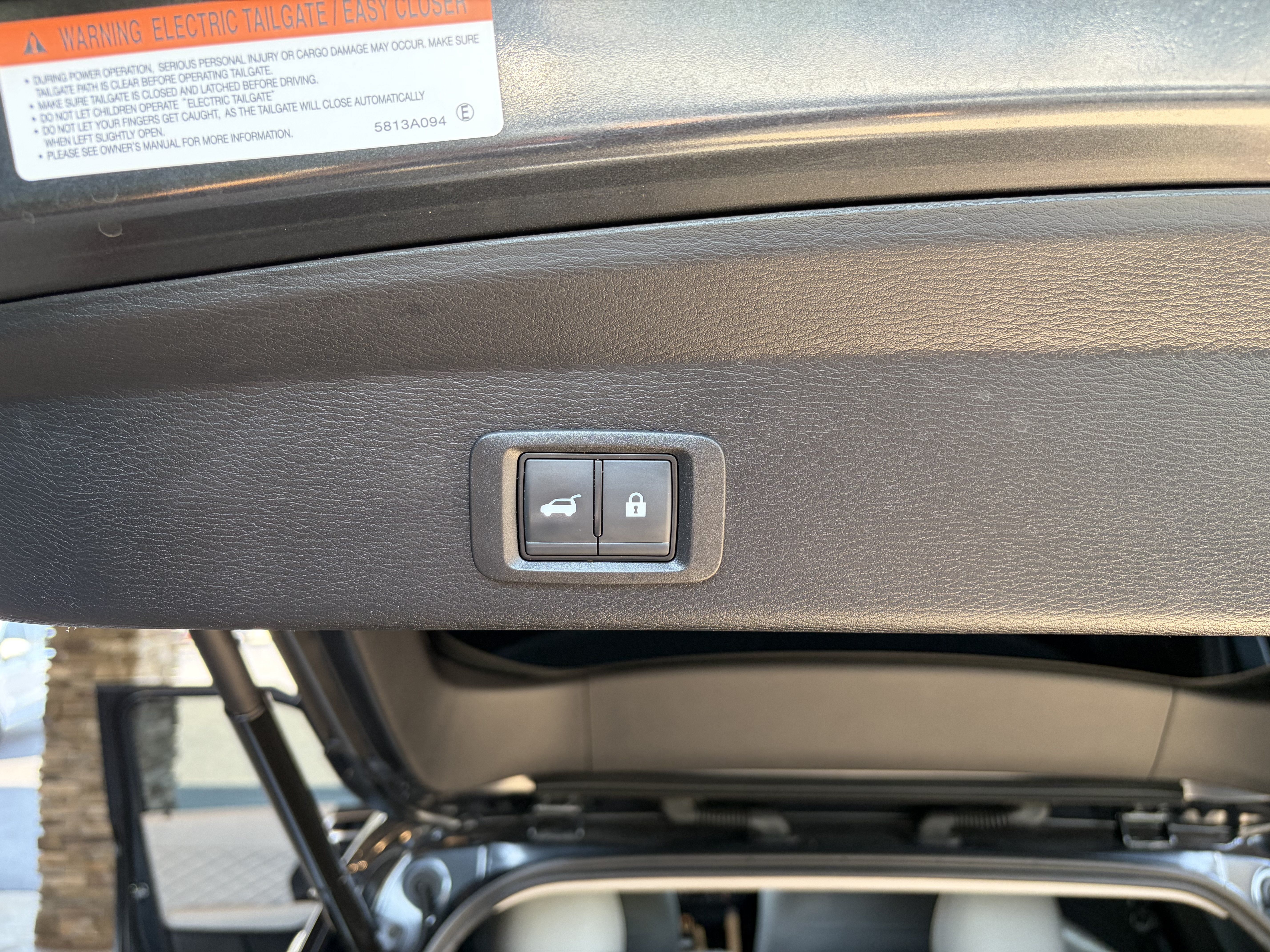 Used 2024 Mitsubishi Outlander SEL FWD image 28