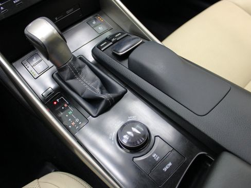 Used 2014 Lexus IS 350 image 62