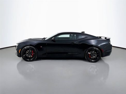 Used 2024 Chevrolet Camaro SS RWD image 6