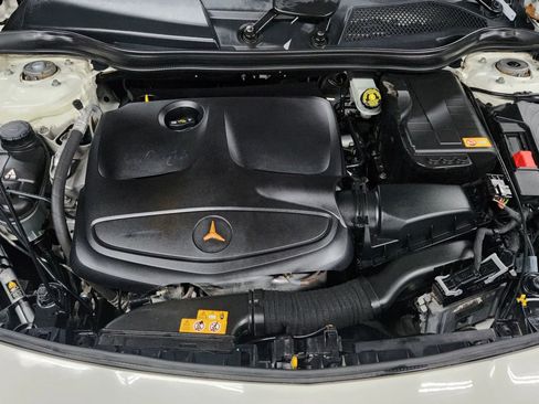 Used 2014 Mercedes-Benz CLA 250 4MATIC image 44