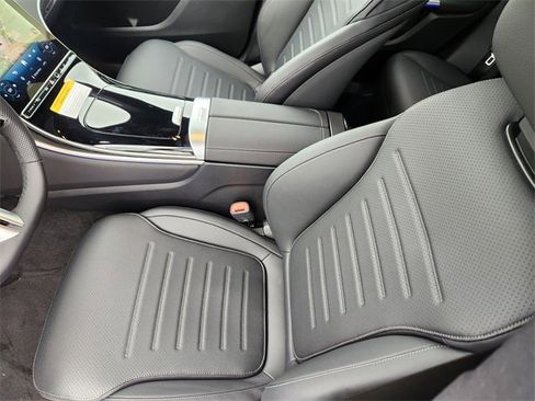 New 2026 Mercedes-Benz GLC 300 4MATIC image 8