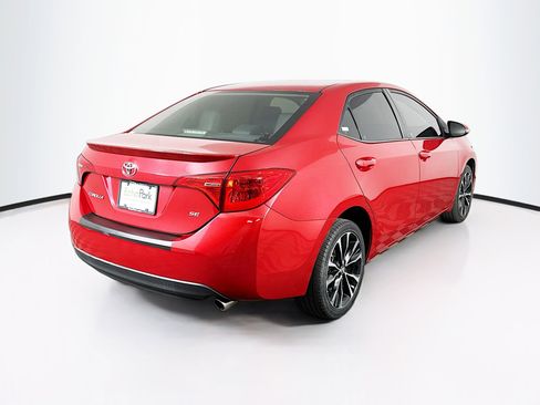 Used 2018 Toyota Corolla SE image 30