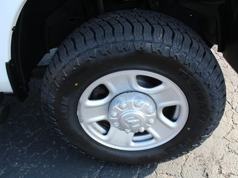 Used 2024 RAM 2500 Tradesman w/ Snow Chief Group AWD/4WD image 31