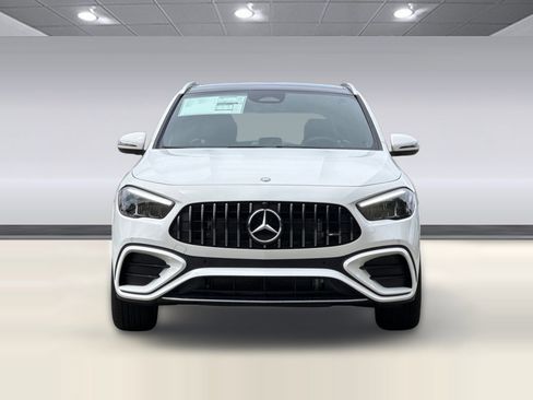New 2026 Mercedes-Benz GLA 35 AMG 4MATIC image 6