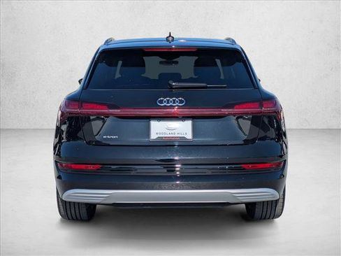 Used 2019 Audi e-tron Premium Plus AWD/4WD image 7