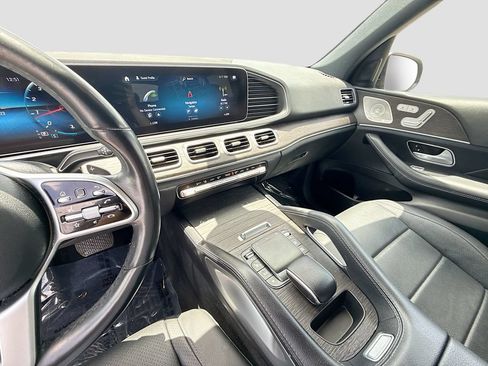 Used 2021 Mercedes-Benz GLE 350 4MATIC w/ AMG Line Exterior image 27