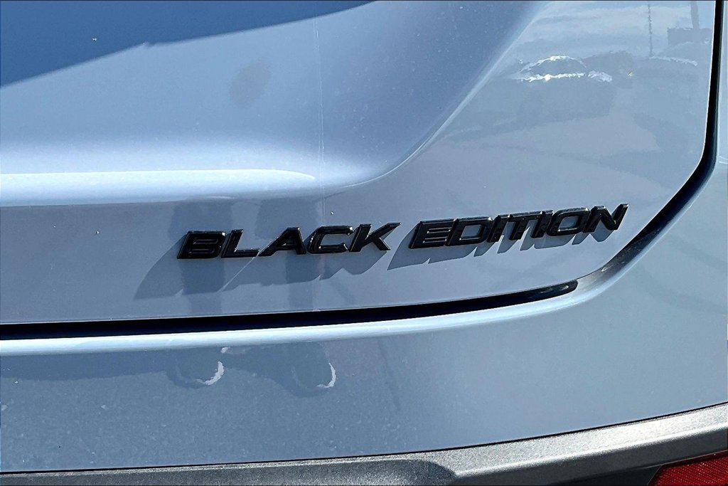New 2026 Honda Pilot Black Edition image 8