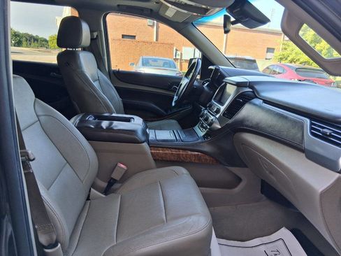 Used 2015 Chevrolet Tahoe LTZ RWD image 11