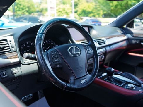 Used 2015 Lexus LS 460 RWD image 5