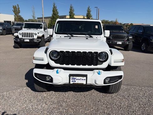 Used 2024 Jeep Wrangler High Altitude image 9