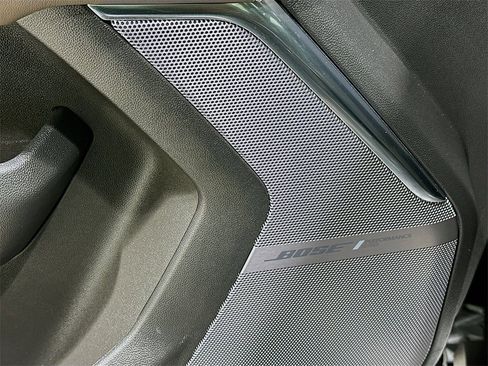 Used 2025 GMC Yukon Denali Ultimate image 19