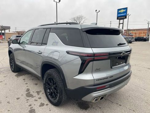 Used 2025 Chevrolet Traverse Z71 w/ Enhanced Driving Package image 18