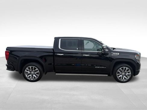Used 2025 GMC Sierra 1500 Denali w/ Denali Reserve Package AWD/4WD image 6