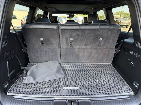 Used 2024 Jeep Wagoneer Series II w/ Convenience Group I AWD/4WD image 19