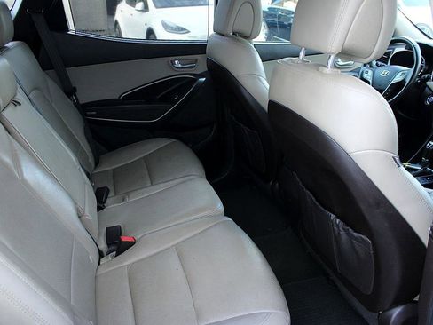 Used 2017 Hyundai Santa Fe Sport image 21