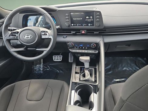 New 2026 Hyundai Elantra SEL Sport Premium w/ Cargo Package FWD image 25
