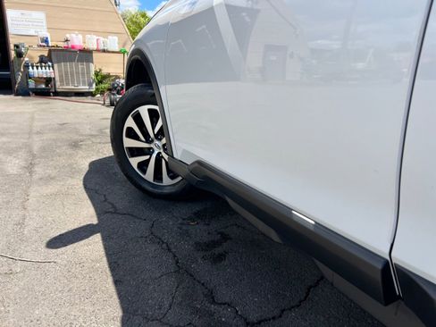 Used 2022 Subaru Outback Premium AWD/4WD image 30