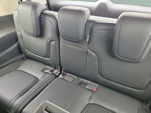 New 2026 Nissan Armada SV image 12