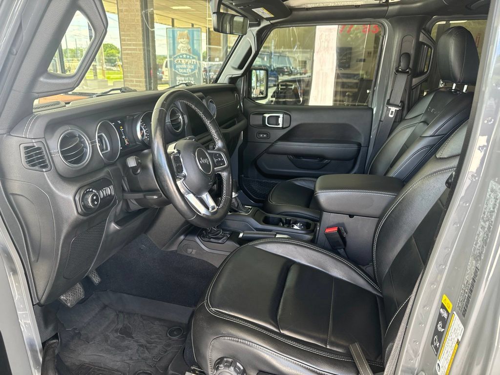 Used 2021 Jeep Gladiator Overland AWD/4WD image 8