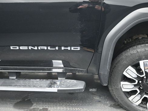 Used 2024 GMC Sierra 2500 Denali w/ Denali Reserve Package image 7