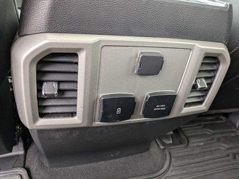 Used 2020 Ford F250 Lariat AWD/4WD image 19