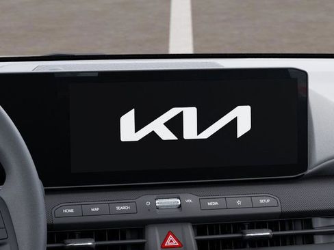New 2026 Kia K4 LXS image 21