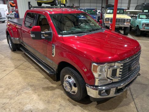 Used 2022 Ford F350 Lariat w/ Lariat Ultimate Package RWD image 14