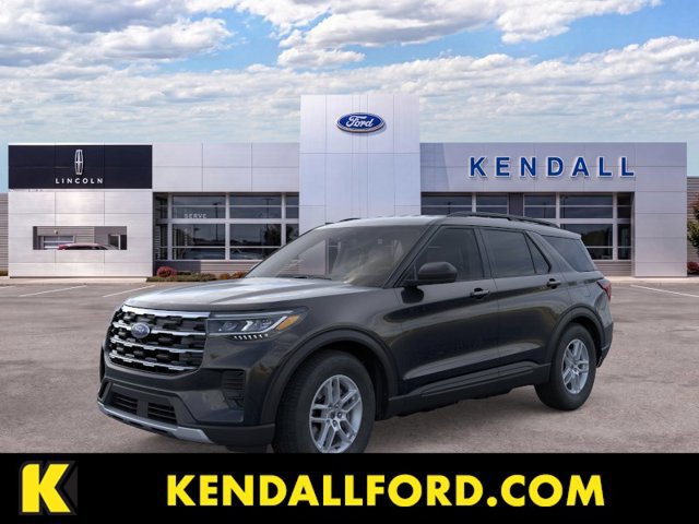 Used 2026 Ford Explorer Active AWD/4WD image 1