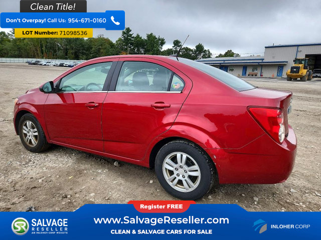 Used 2014 Chevrolet Sonic LT FWD image 3
