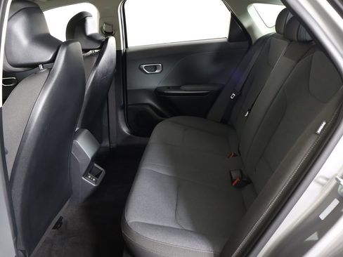 Used 2025 Kia K4 LXS image 30