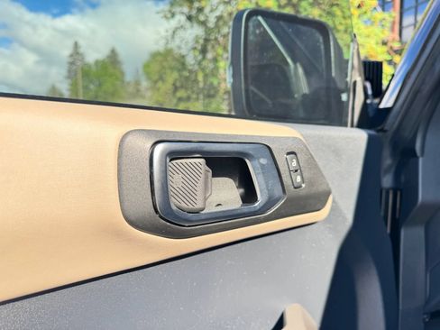 Used 2022 Ford Bronco Wildtrak AWD/4WD image 10