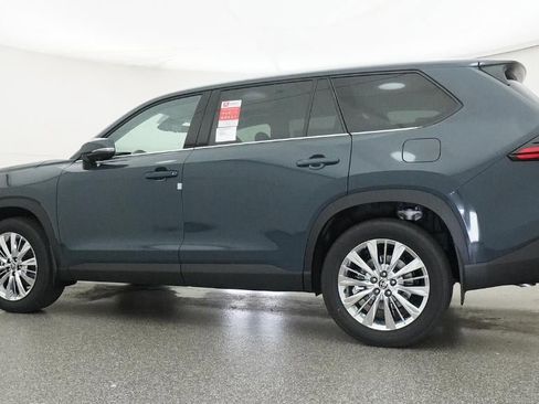 New 2026 Toyota Grand Highlander Platinum image 20