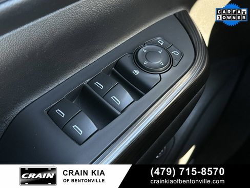 Used 2018 GMC Acadia SLT image 9