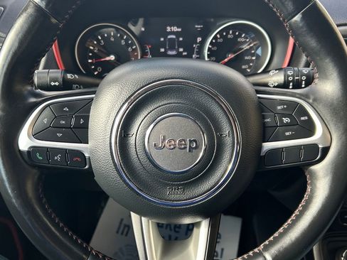 Used 2018 Jeep Compass Trailhawk w/ Cold Weather Group image 22