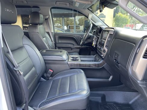 Used 2016 GMC Sierra 3500 Denali w/ Duramax Plus Package image 22