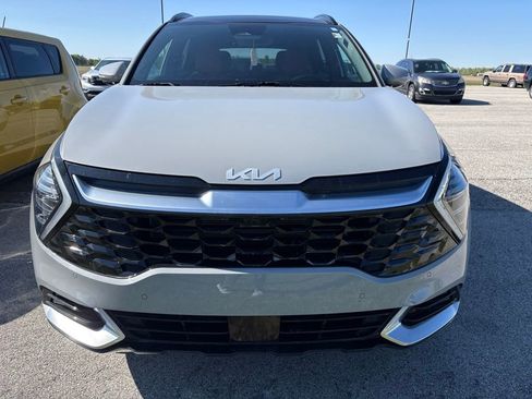 Certified 2024 Kia Sportage SX FWD image 3